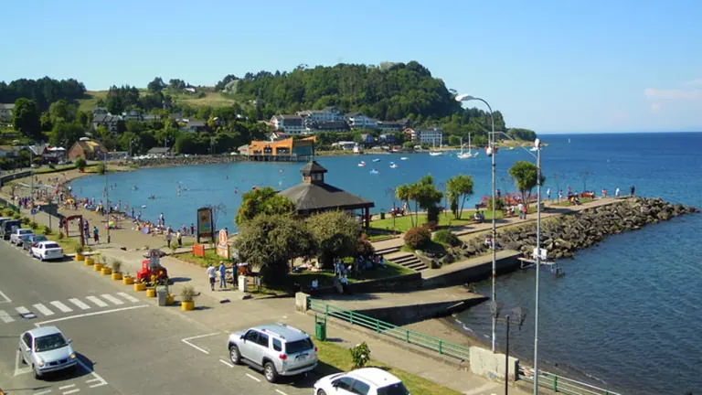 Puerto Varas vs Puerto Montt: Comparativa para tu Viaje al Sur de Chile