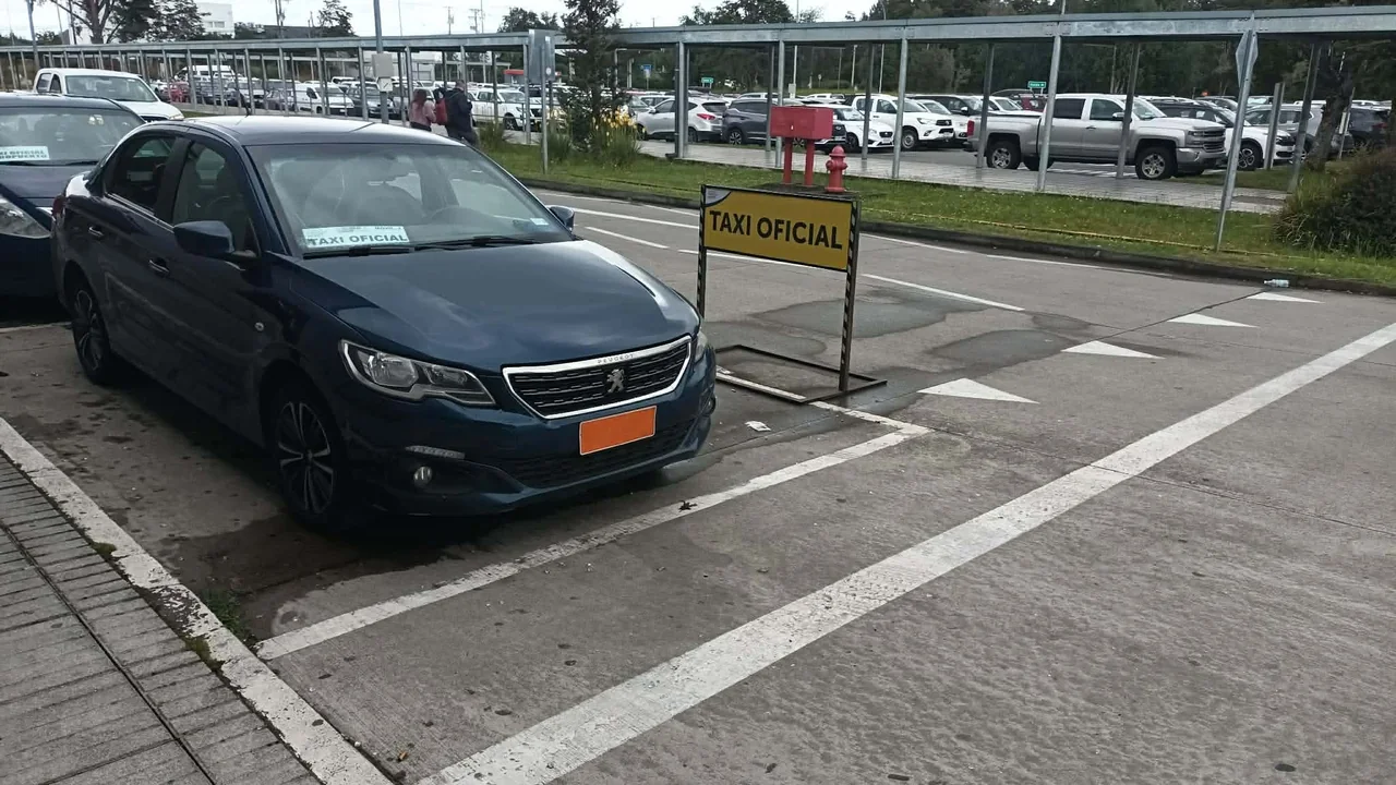 Taxi de Aeropuerto Puerto Montt a Puerto Varas: Costo y Opciones