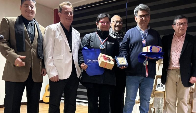 colectivo artistas del sur homenajea 60 anos de biblioteca paul harris en puerto varas