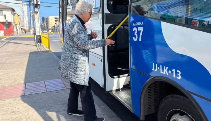 descuento transporte publico adulto mayor acceso y beneficios 2025