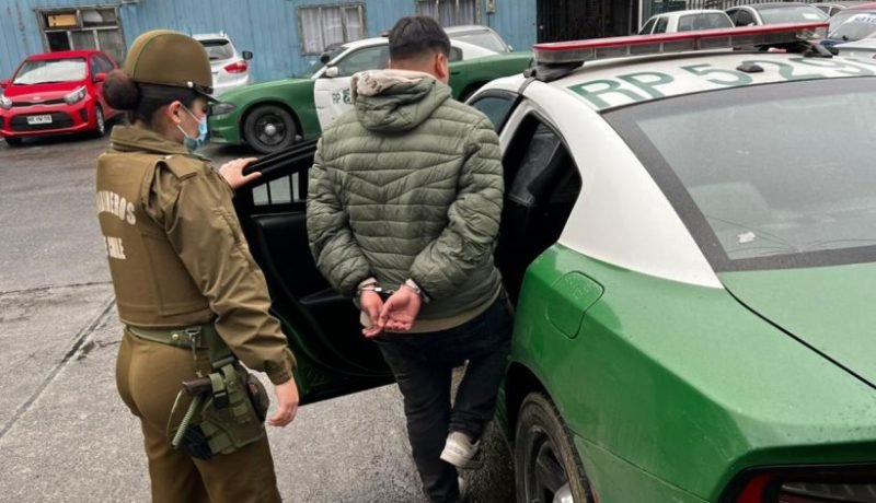 conductor intenta atropellar a carabinero y es detenido tras fuga en puerto montt