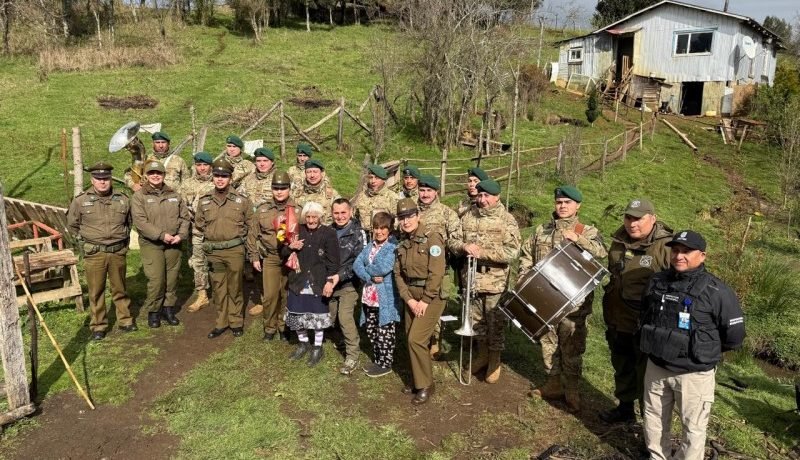abuelita juana de puerto varas celebrara 114 anos con homenaje militar y comunidad